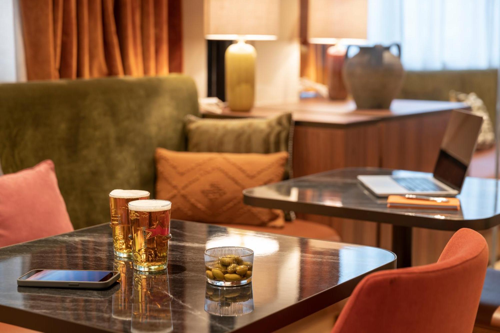 Novotel Paris La Defense Нантер Екстериор снимка
