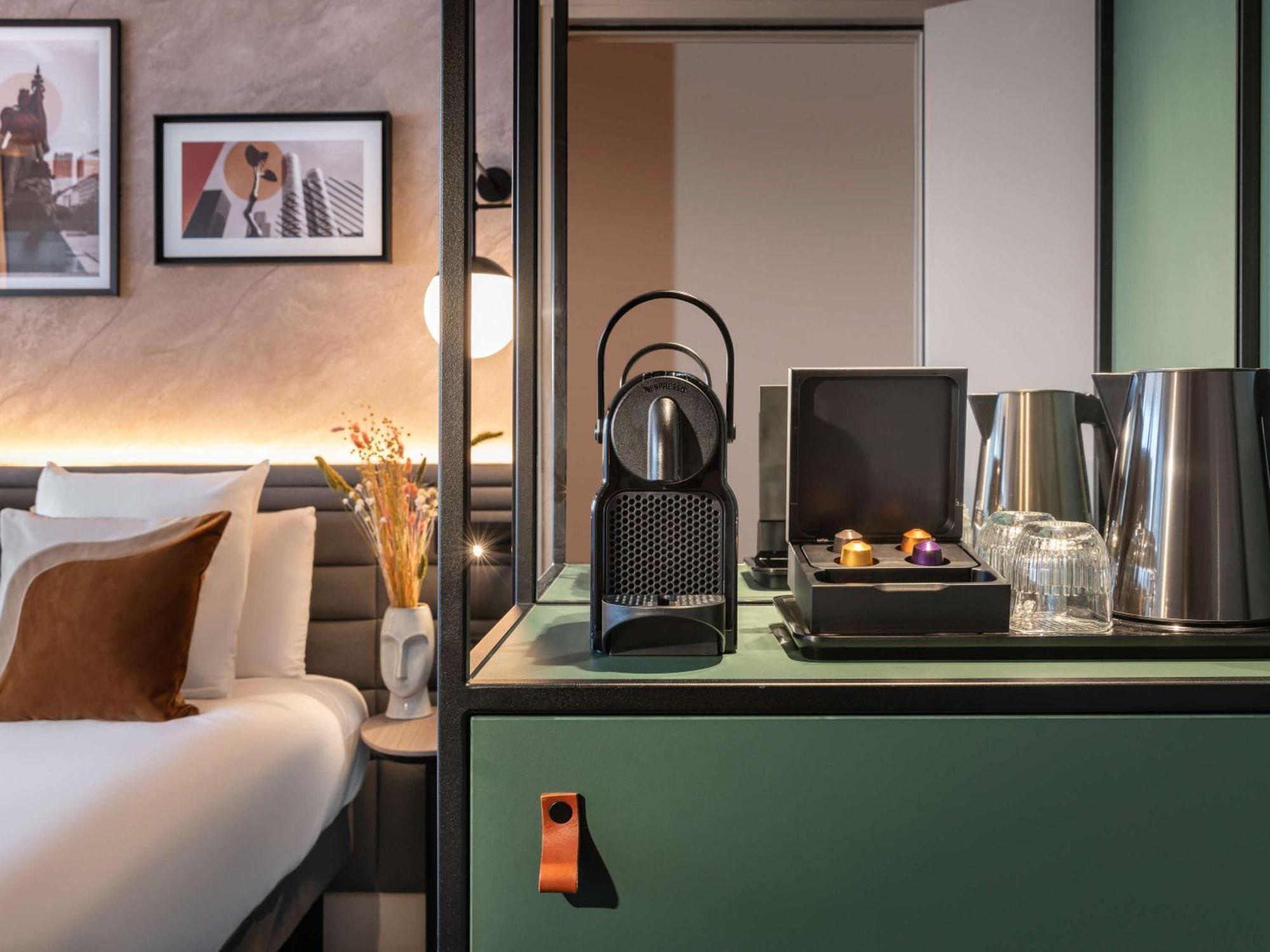 Novotel Paris La Defense Нантер Екстериор снимка